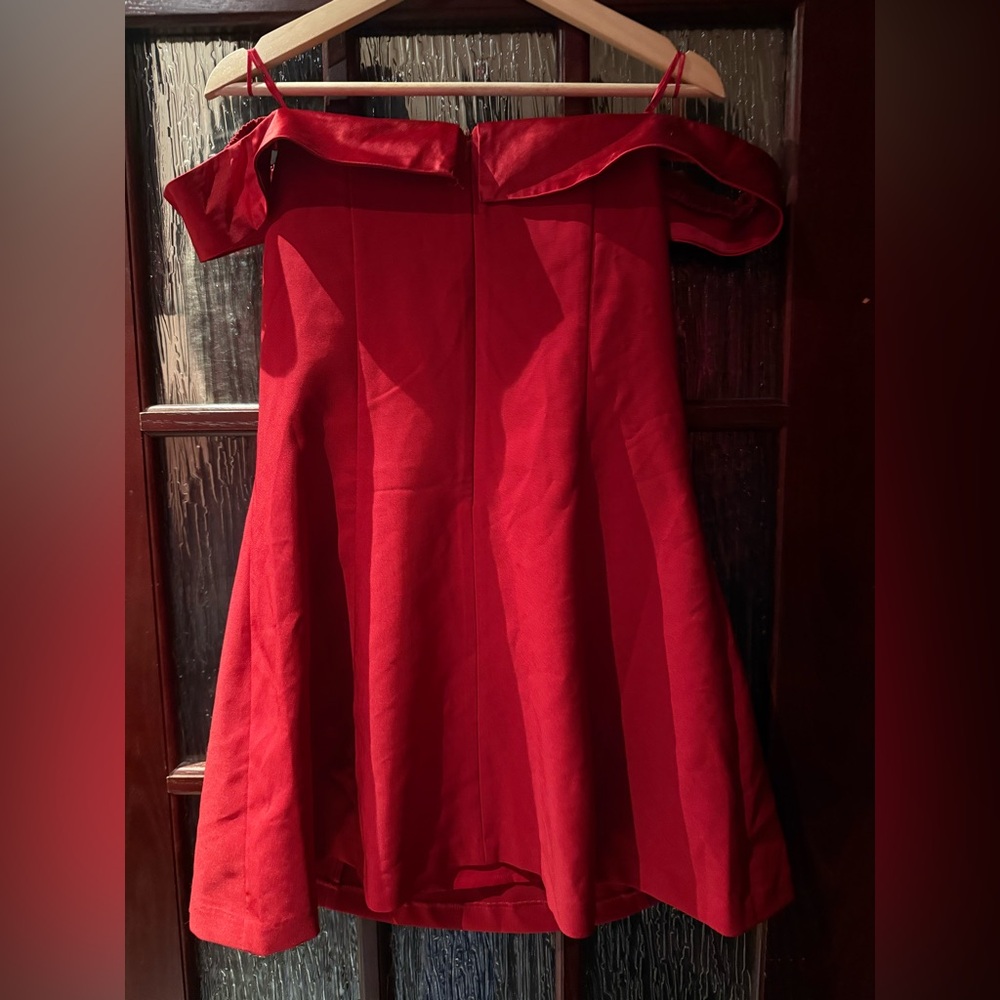 Dynamite Red Off-Shoulder Dress - Picture 2 of 3